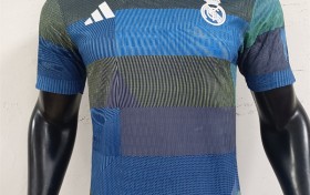 Mixing Jersey Knit Fabrics with Traditional Quilting Materials