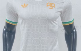 Jersey Fabric Types Compared: Softness, Stretch, and Durability Breakdown