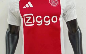 Exploring Jersey City by Public Transport: Routes and Schedules