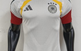 The Surprising Advantages of Using Polyester Jersey Fabric in Clothing