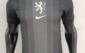 Transform Your Wardrobe with Jersey Knit Fitted T-Shirts